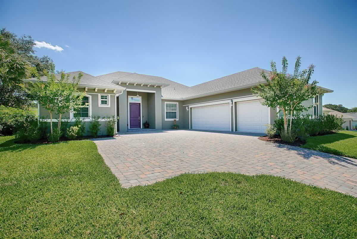 Lady Lake & Oxford, FL Homes For Sale nearby The Villages, Florida